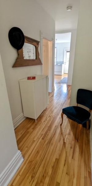 METRO LASALLE, GRAND 3 1/2 - Photo 1