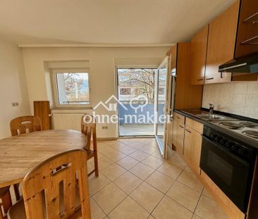 Lichtdurchflutete 2-Zimmer-Wohnung mit Balkon – ruhig gelegen in Wü... - Photo 3