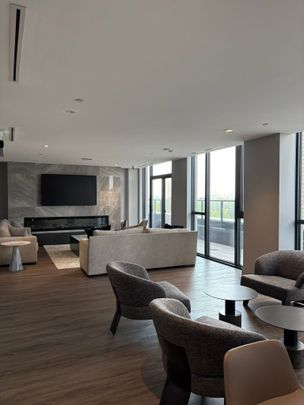 For Lease - 293 The Kingsway N/A Unit# 420, Toronto, Ontario - Photo 1