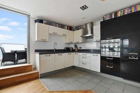 Bridges Wharf, Battersea, SW11 - Photo 5