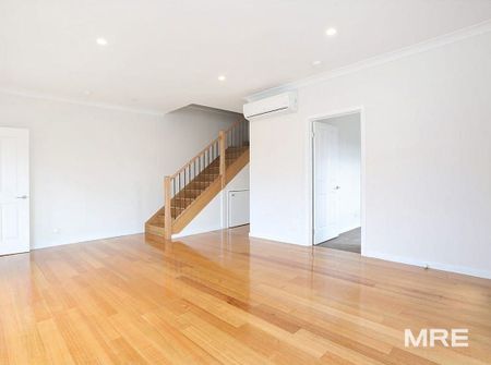 1/132 Highbury Road, Burwood - Photo 3