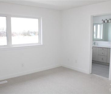 For Lease - 527 CORRETTO Place, Barrhaven, Ontario - Photo 5