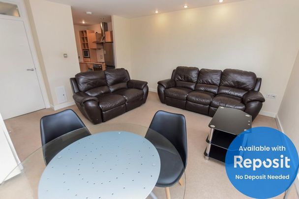 2 bedroom flat to rent - Photo 1