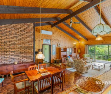 3 Bedroom Home Located meters from beaches - Photo 1