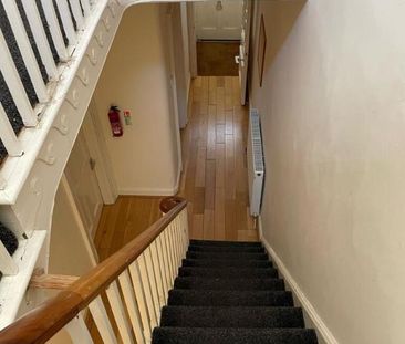 52 Penrose Street - Photo 4