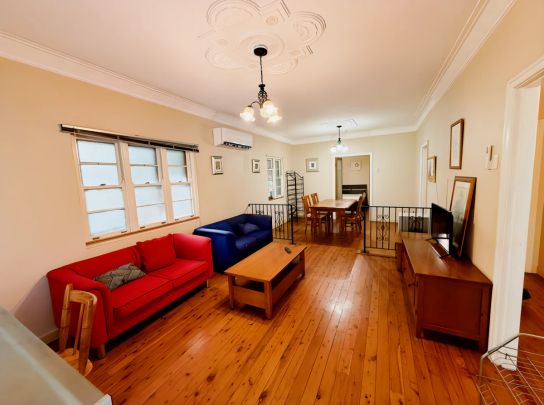 3 bed 1 bath - Photo 1