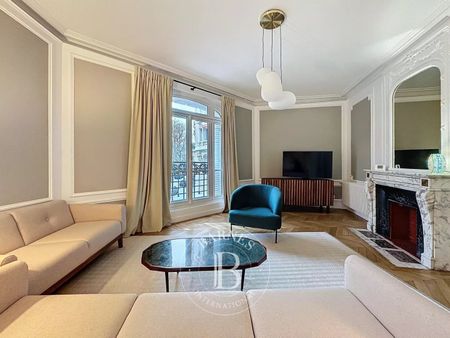 Tout savoir sur cet appartement dans le quartier Dupleix-Motte Picquet, à Paris 15ème - Photo 3