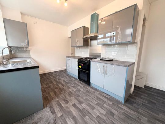 Prince Edward Avenue, Denton, Manchester, M34 6AS - Photo 1