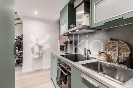 3 room luxury Apartment for rent in Madrid, Community of Madrid - Photo 3