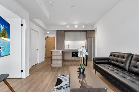 For Lease - 2495 Eglinton Avenue Unit# 1009, Mississauga, Ontario - Photo 5