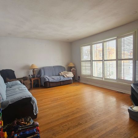 For Lease - 658 Dan Avenue, Cyrville - Carson Grove - Pineview, Ontario - Photo 4