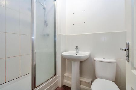 2 bedroom terraced house to rent - Photo 4
