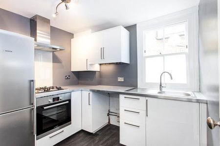 3 bedroom flat to rent - Photo 5