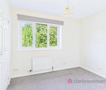 2 bedroom end of terrace house to rent - Photo 5