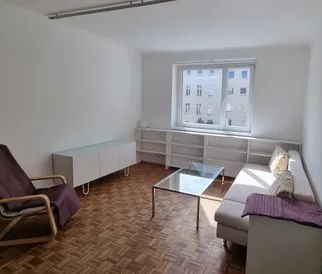 Bitte keine Anfragen mehr! Privat: 1-Zimmer Wohnung mit Essküche, teilmöbliert, hell und ruhig zu mieten - Foto 1