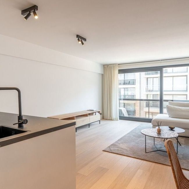Appartement te huur in Knokke voor € 1.375 met 3 slaapkamers - Foto 1