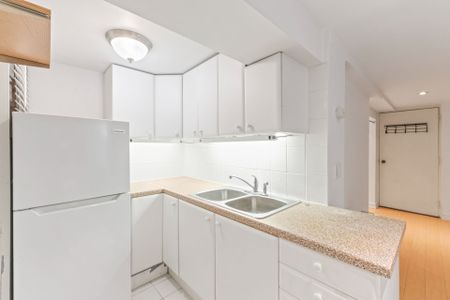 For Lease - 26 Pine Avenue Unit# Lower, Toronto, Ontario - Photo 5
