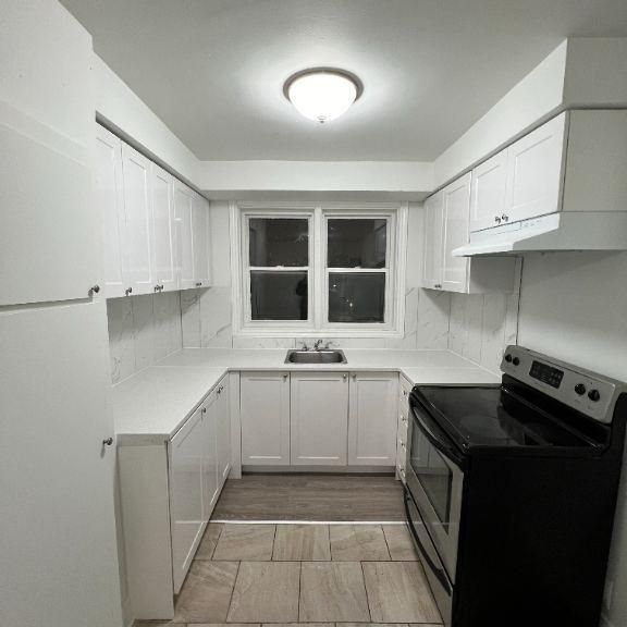 4.5 Apartment Available For July 2026 - A louer • For Rent - Photo 1