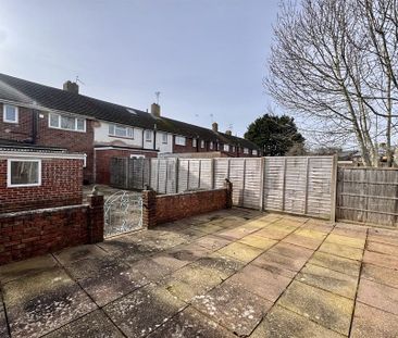 2 bedroom end of terrace house to rent - Photo 6