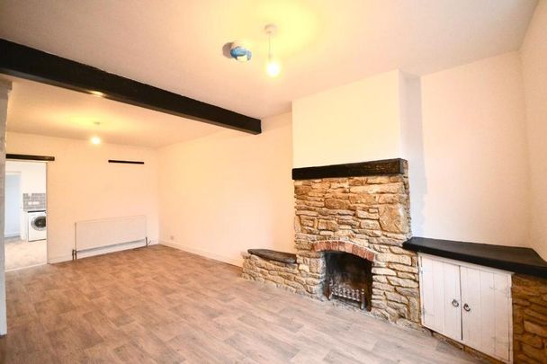 3 bedroom terraced house to rent - Photo 1