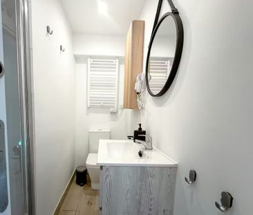 Calle de Valdecanillas, Madrid, Community of Madrid 28037 - Photo 6