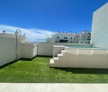 Ground Floor Apartment · La Cala De Mijas - Photo 3