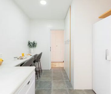 Carrer d'Hernán Cortés, Valencia, Valencian Community 46004 - Photo 3
