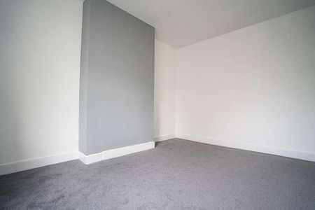 North Terrace (e), NE28 - Photo 2