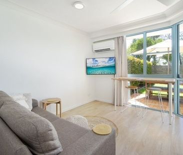 BEACHFRONT UNIT WITH PRIVATE COURTYARD - Photo 4
