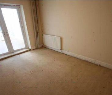 4 bedroom detached house to rent - Photo 1