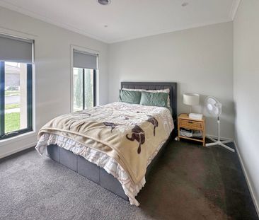 21 Fountian Drive, Beveridge, Vic 3753 - Photo 6