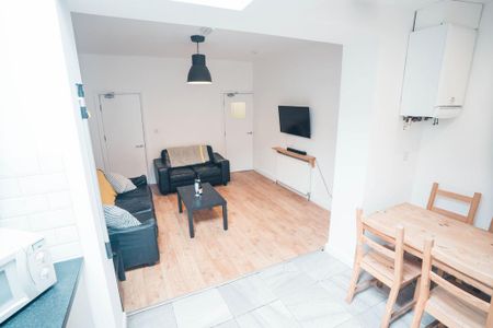 5 bedroom house share to rent - Photo 2