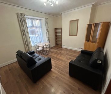 Raeburn Place, Aberdeen - Photo 1