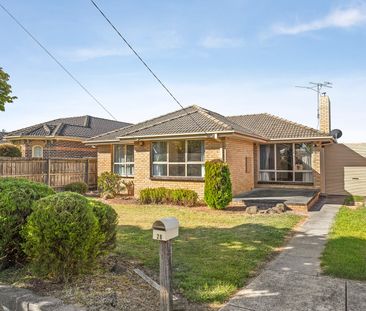 28 Bayview Road, Glenroy VIC 3046 - Photo 2