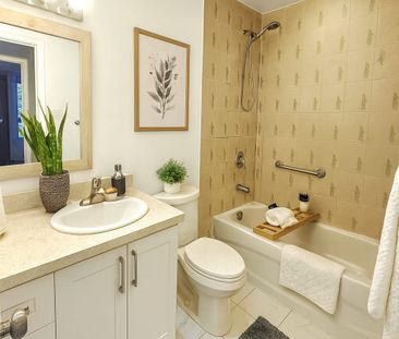 For Lease - 3 Lexington Avenue Unit# 64, Toronto, Ontario - Photo 4