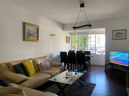 Apartamento T2 inserido num agradável condomínio em Cascais - Photo 2