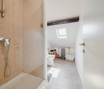 Room at Rue Charles Quint 55 - Photo 6