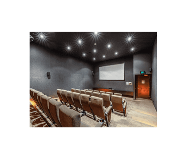 Modern 1 Bedroom 1 Bathroom - Photo 3