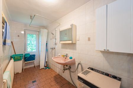 Haus mit großem Grund und Wald zur Miete - Photo 4