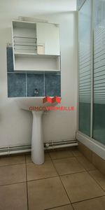 Location Appartement 2 pièces 40m² - Photo 3