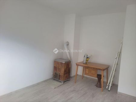 Kiadó jó állapotú lakás - Esztergom - Fotó 3