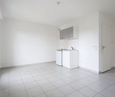 Apartment - Photo 2