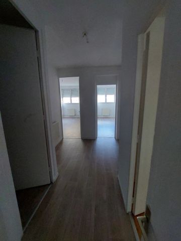 Appartement T3 à louer , Saint-Étienne - Photo 4