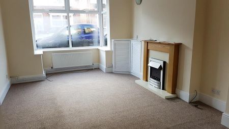 3 bed terraced to rent on Ilkeston, Richmond Avenue, DE7 - Photo 3