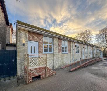 2 bedroom maisonette to rent - Photo 6