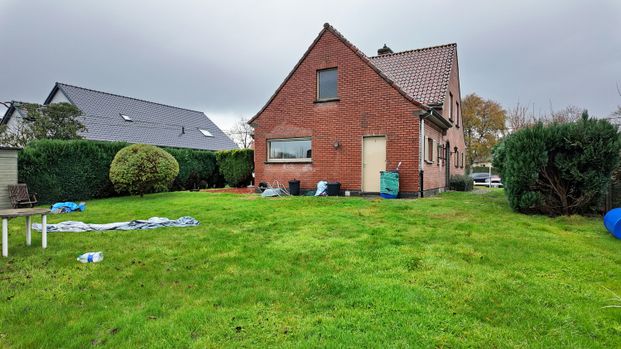 Huis te huur in Zomergem - Photo 1