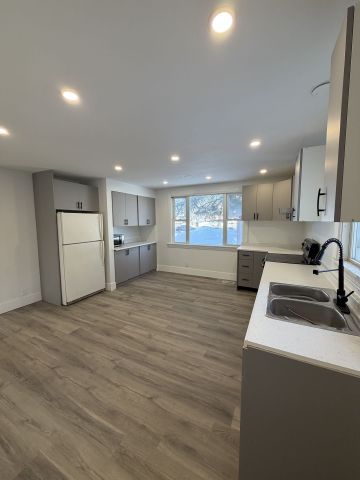For Lease - 1475 Gordon Street, Guelph, Ontario - Photo 4
