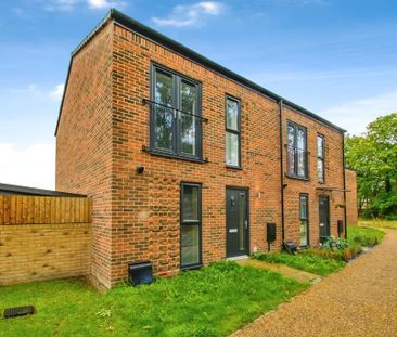 Room in a Shared House, Furlong Way, M6 - Photo 2