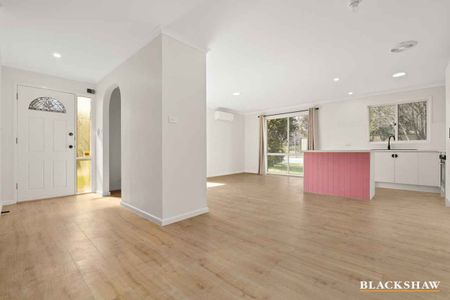 Single Level Home in Conder - Photo 4