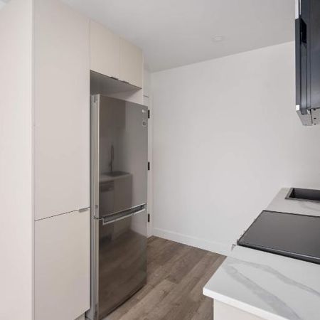 1 CH - 1 SDB - Montreal - $1,445 /mo - Photo 3